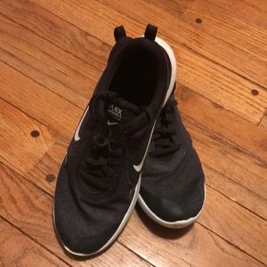 Nike Flex Experience RN 8 (Size 10W)